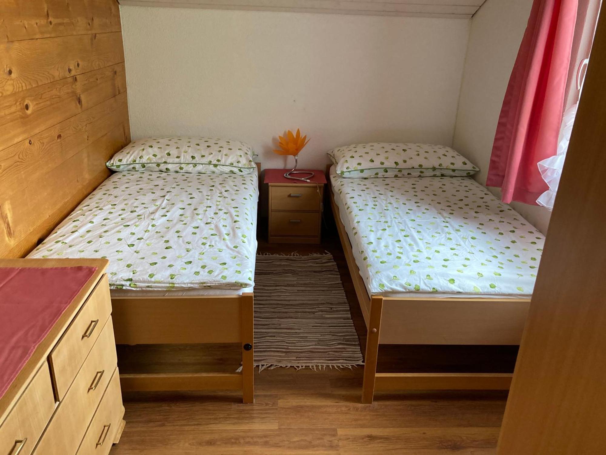 Haus Dorfblick Apartment เกรเชิน ภายนอก รูปภาพ